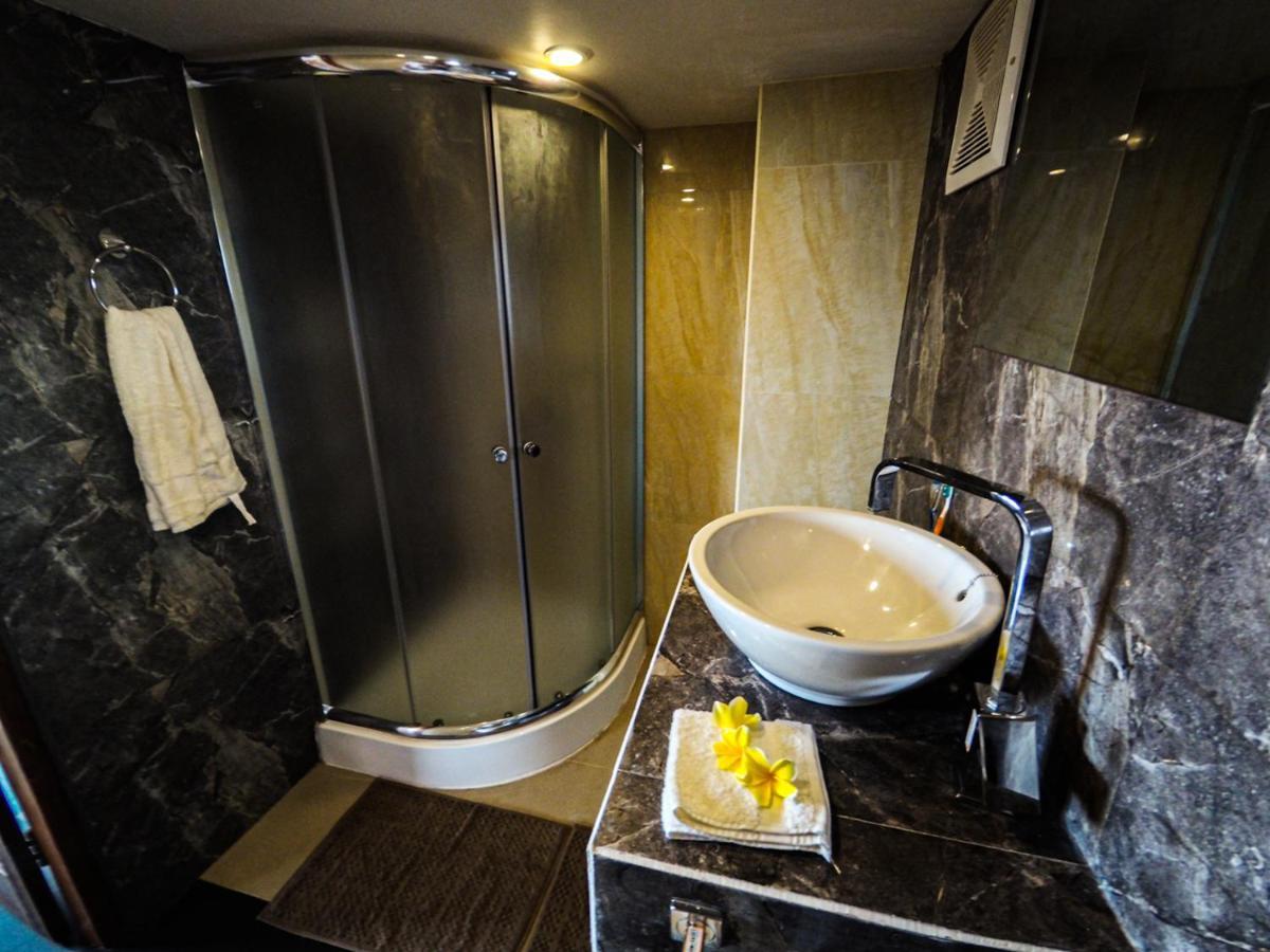 Jingga 111 Hotel Jimbaran Kültér fotó
